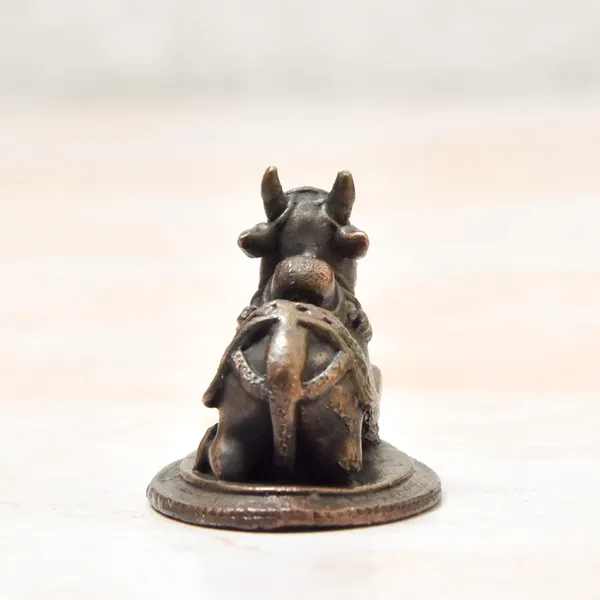_2.1_inches,_Copper_Shivalinga_with_Nandi_Set_,_190_Grams_Set_,_Patina_Antique_Finish_,_Pack_of_1_Pair